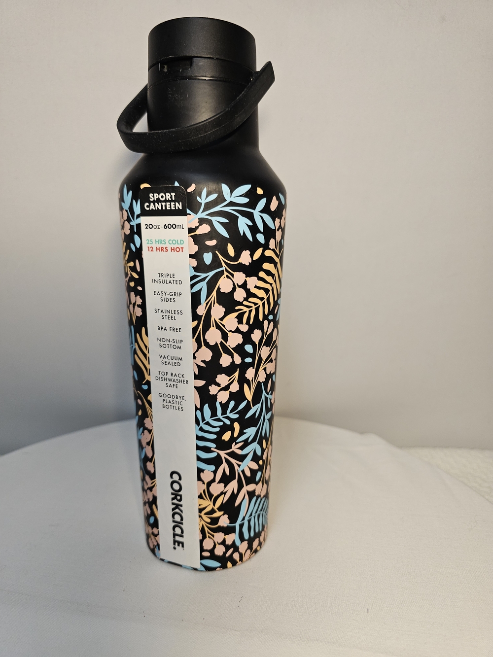Corkcicle Sport Canteen in Radiant Garden Pattern